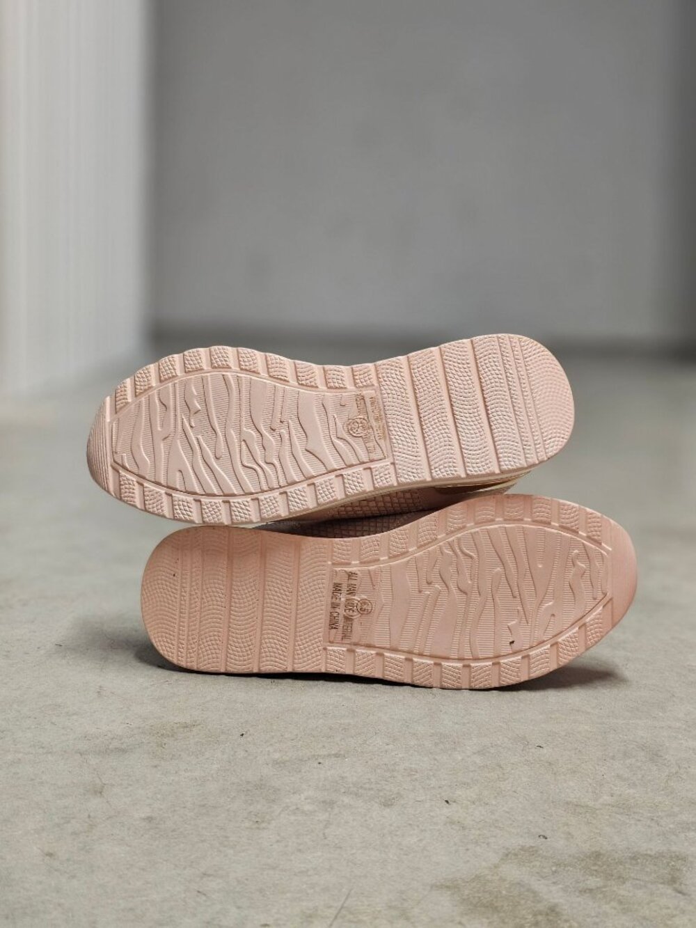 Blush Pink Womens Sneakers With Mesh Paneling & Gold Heel Accent - Picture 6 of 14